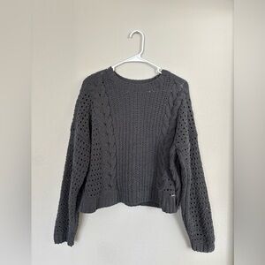 Hollister Chunky Cable Knit Grey Pullover Sweater size medium